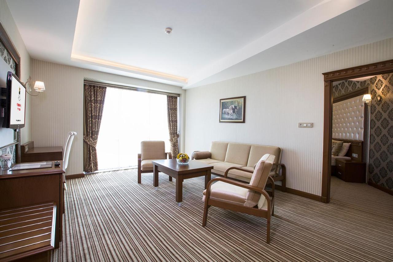 Grand Altuntas 5*